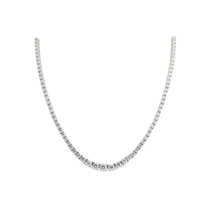 Collar rivière de línea luminosa. Las piedras incoloras forman una línea continua en la zona frontal.